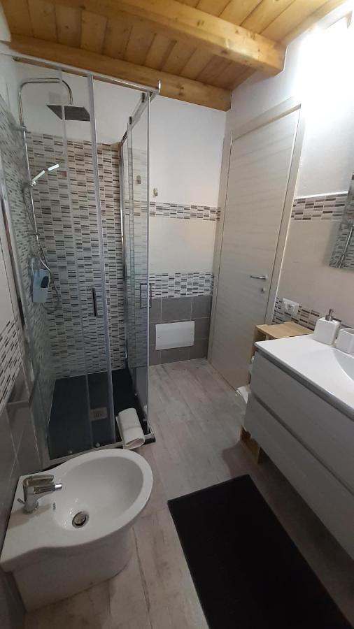 לה מדלנה B&B U Punenti מראה חיצוני תמונה