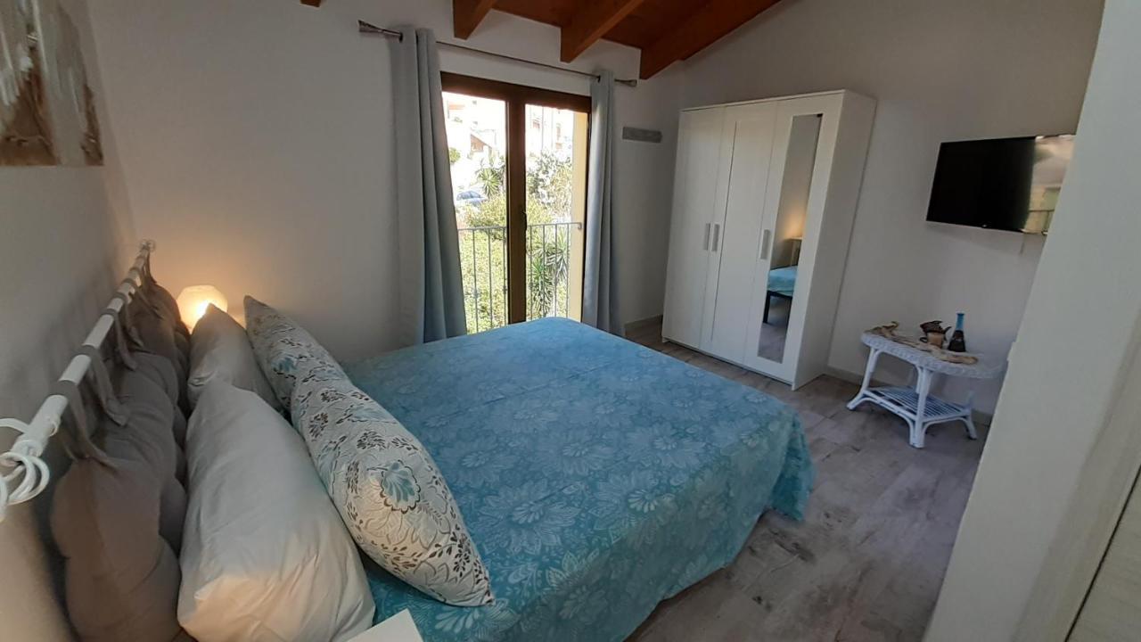לה מדלנה B&B U Punenti מראה חיצוני תמונה